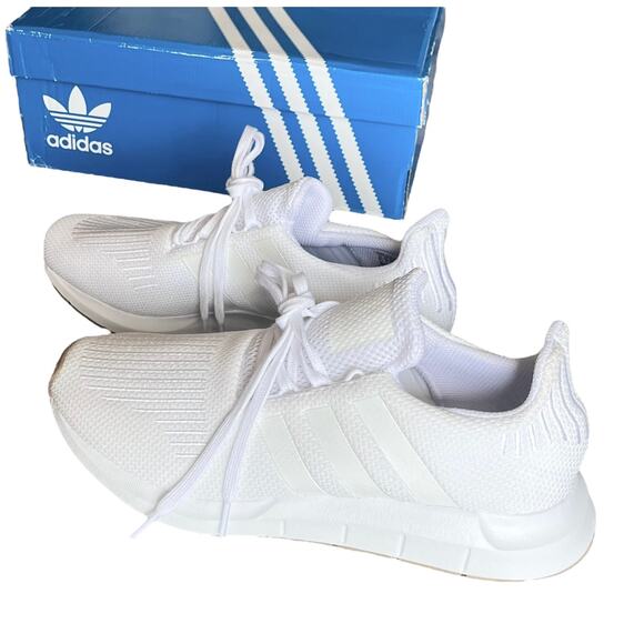 NEW Adidas SWIFT RUN 1.0 SHOES Mismatch Size Men’s 9.5, 10 Womens 10.5, 11 White - Picture 2 of 11